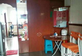 城东 人民医院宿舍楼6楼3房2厅带家具 年租一万二。 - 汕尾28生活网 sw.28life.net