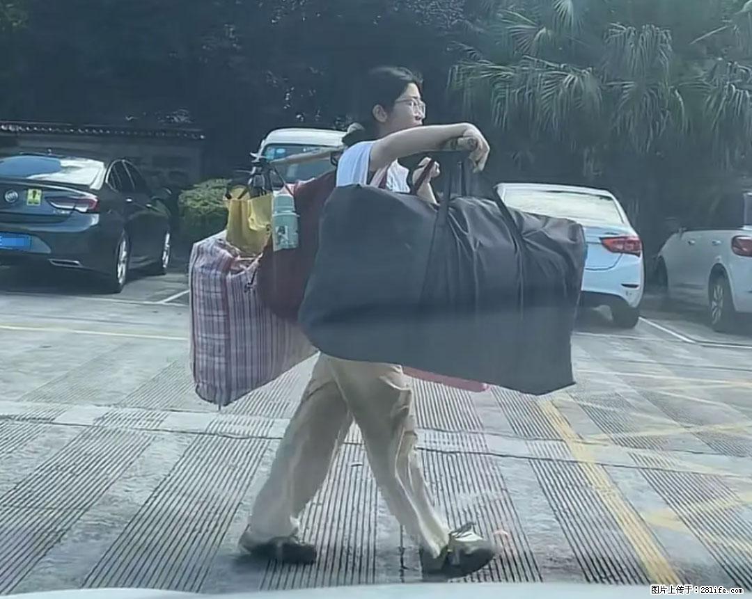 全网追的“扁担女孩”，找了一份暑假工，时薪12元 - 汕尾生活资讯 - 汕尾28生活网 sw.28life.net